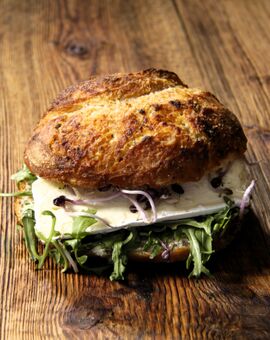 Handgemachtes mit Camembert