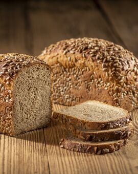 Vollkorn-Quark-Brot